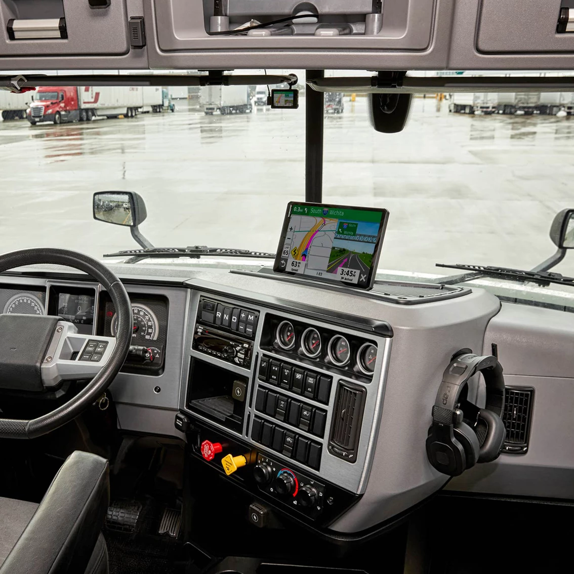 Discount ๐ Garmin Dezl Headset 200 ๐ 11 Discount ๐ Garmin Dezl Headset 200 ๐ - Image 9